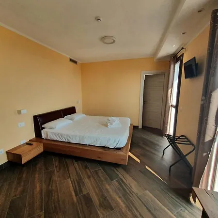 农家乐 Sant'anna 圣雷默