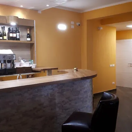 Sant'anna 农家乐 *